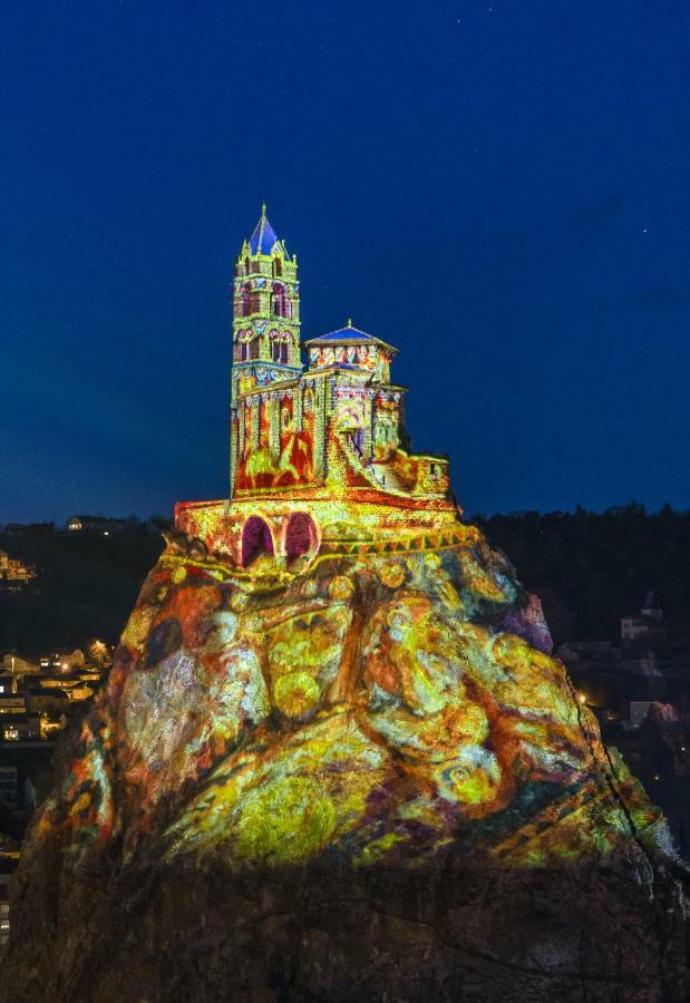 Studio - Baignoire - Pret De Vtt - Lave Linge Le Puy-en-Velay エクステリア 写真